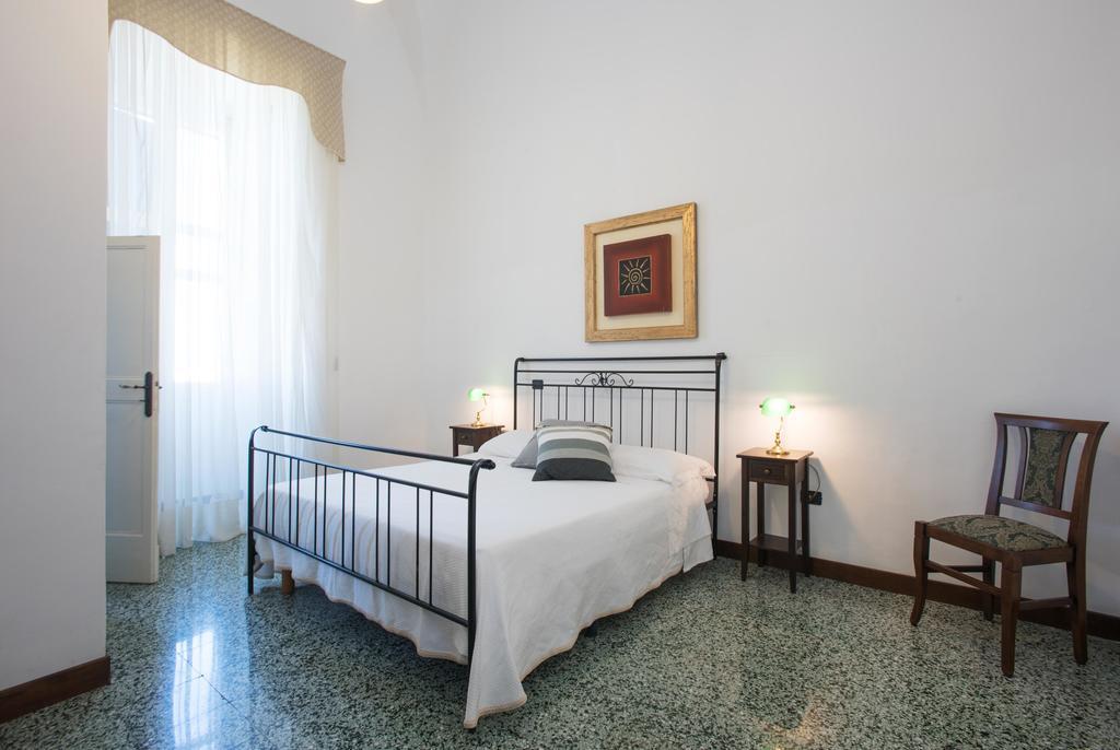 Palazzo Scarciglia - Dimora D'Epoca Acomodação com café da manhã Minervino di Lecce Quarto foto