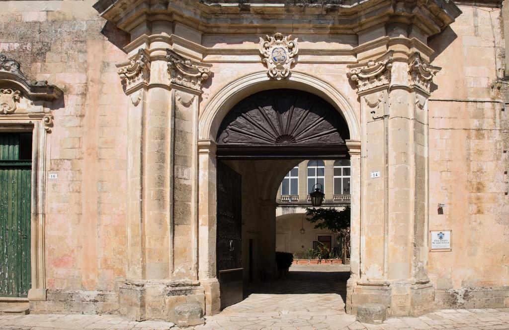 Palazzo Scarciglia - Dimora D'Epoca Acomodação com café da manhã Minervino di Lecce Exterior foto