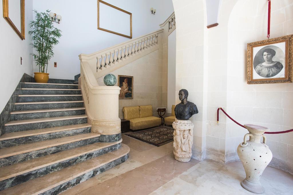 Palazzo Scarciglia - Dimora D'Epoca Acomodação com café da manhã Minervino di Lecce Exterior foto