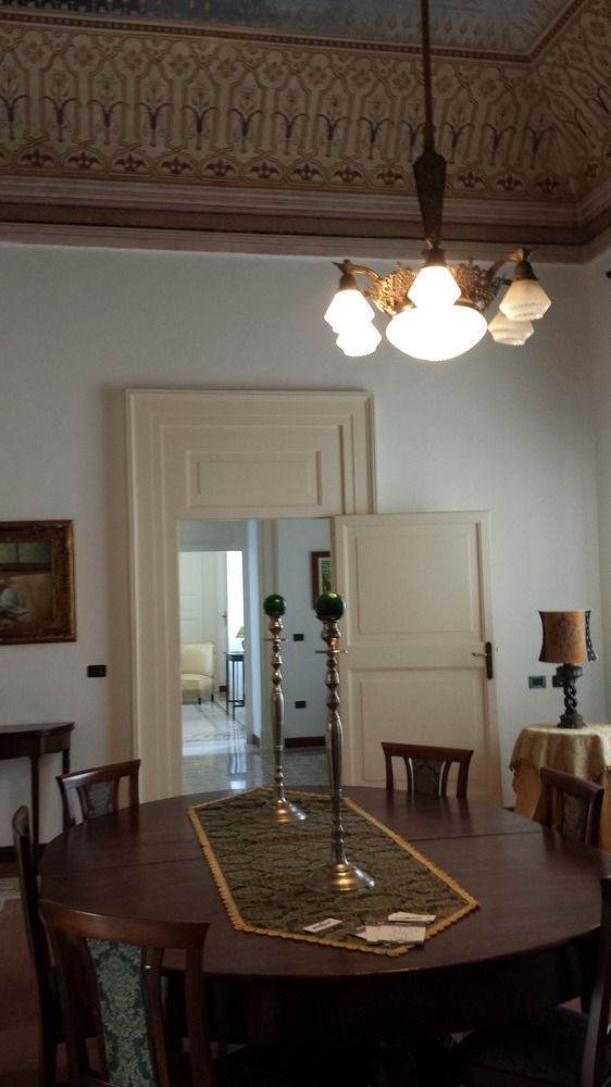 Palazzo Scarciglia - Dimora D'Epoca Acomodação com café da manhã Minervino di Lecce Exterior foto