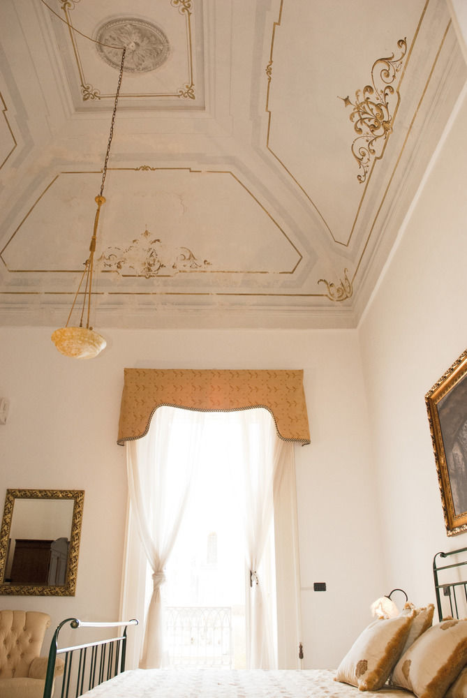 Palazzo Scarciglia - Dimora D'Epoca Acomodação com café da manhã Minervino di Lecce Exterior foto