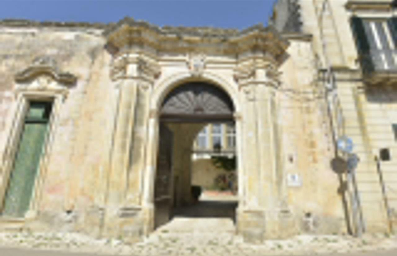 Palazzo Scarciglia - Dimora D'Epoca Acomodação com café da manhã Minervino di Lecce Exterior foto